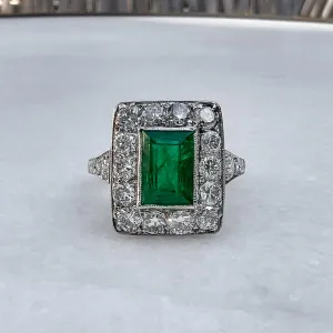 Art Deco Emerald & Diamond Ring