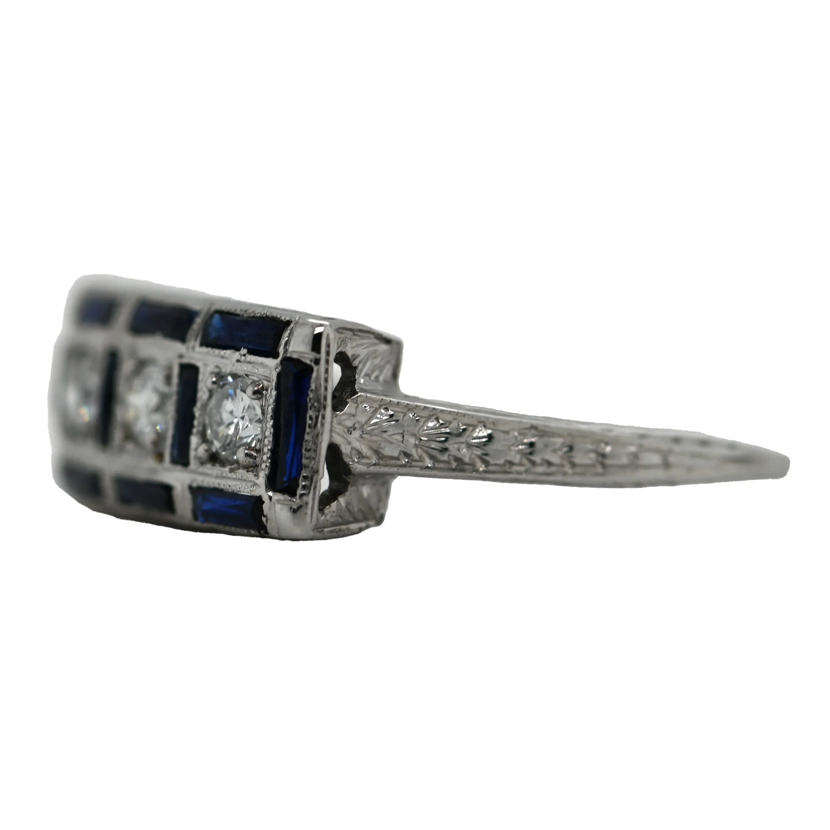 Blue Sapphire & Round Brilliant Cut Diamond Filagree Platinum Ring