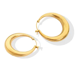 Chic U-Shaped Geometric Earrings for Women - Elegant 18K Gold Plated Studs