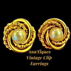 Earrings, Vintage Clip