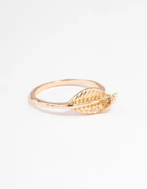 Gold Lovely Leaf Ring