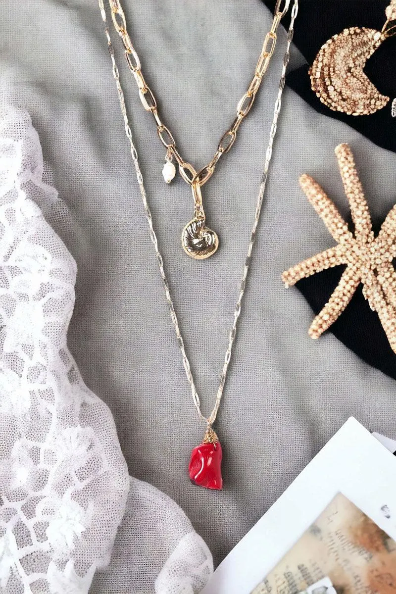 Gold Thin Thick Shell Red Stone Pendants Necklace