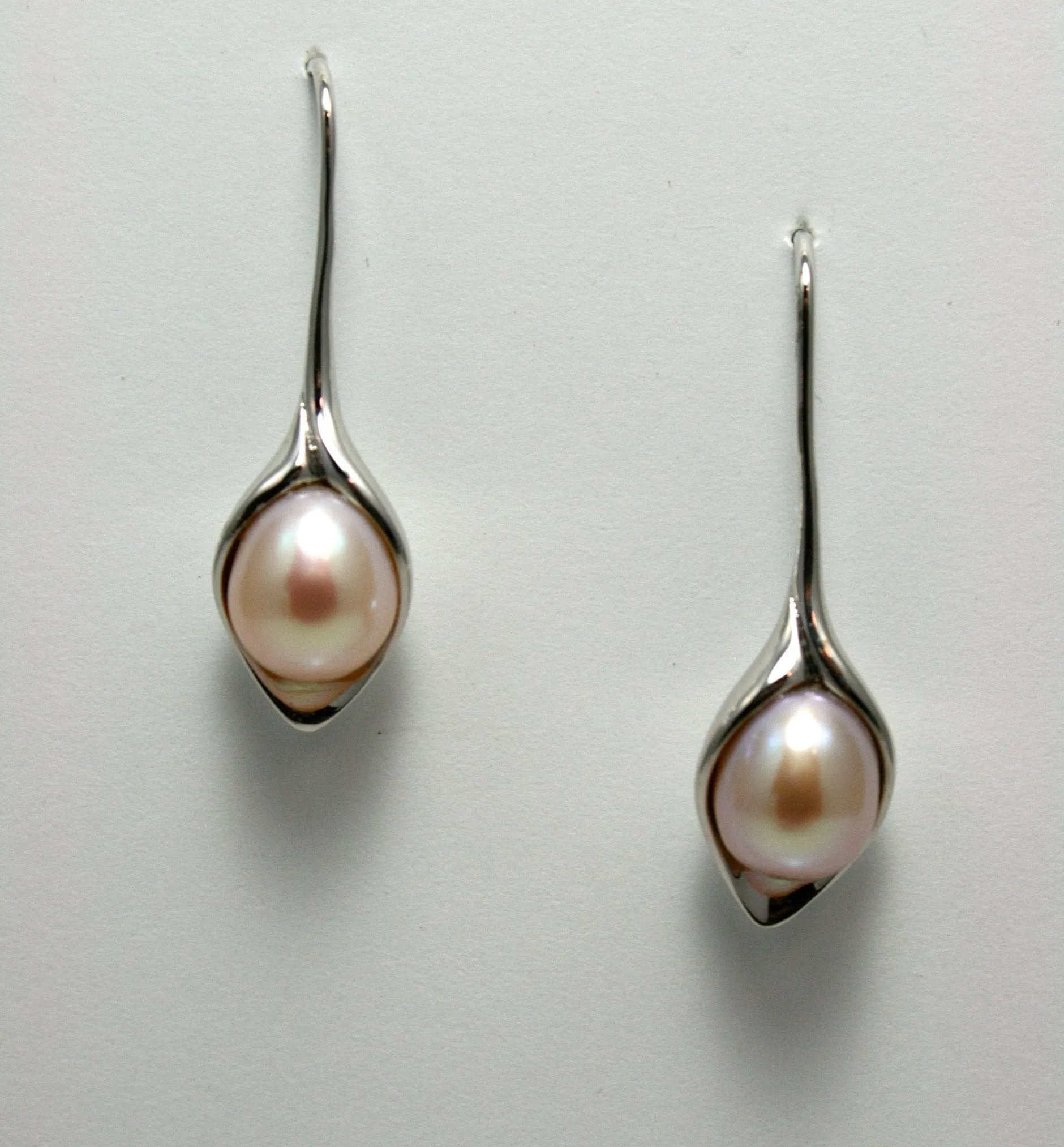 Lily Freshwater Pearl Earrings