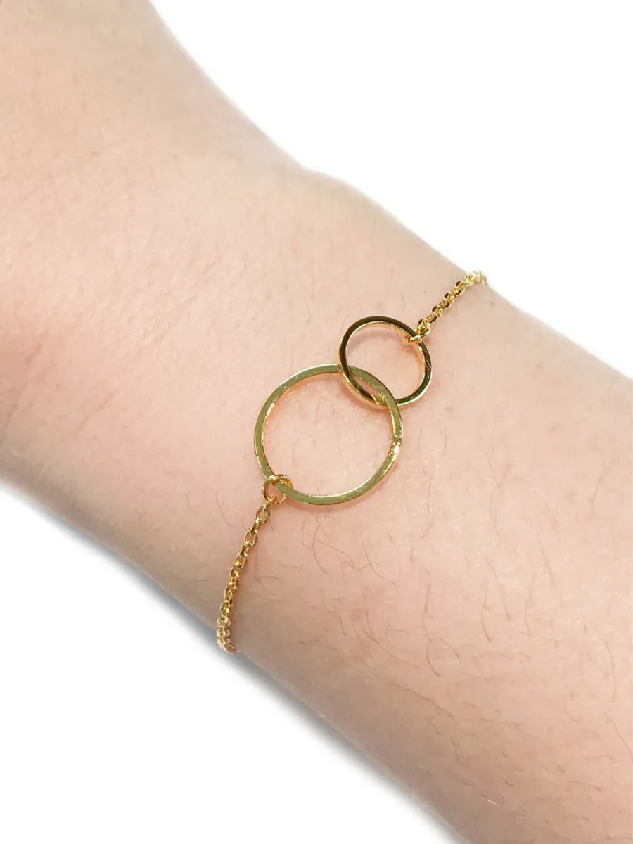 Linked Rings Bracelet