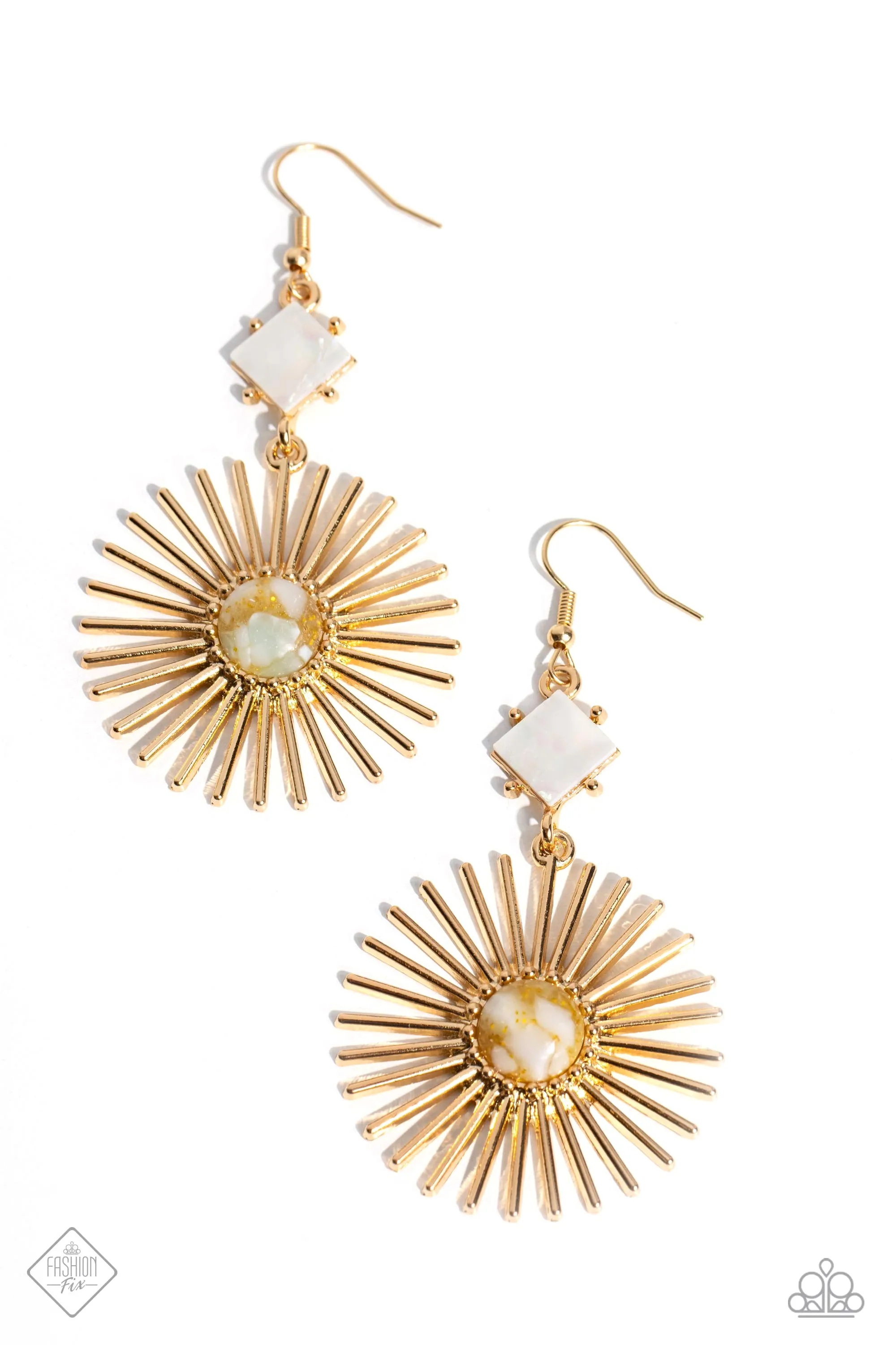 Paparazzi Earring ~ Seize the Sunburst - Gold