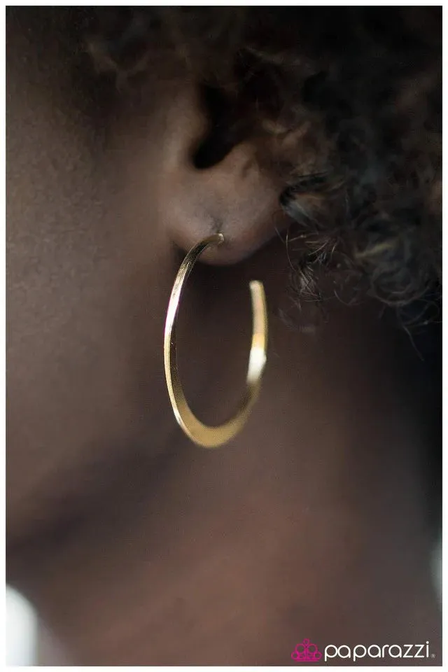 Paparazzi Earring ~ The Schoolgirl - Gold