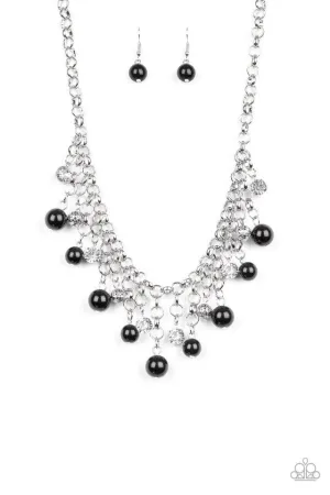 Paparazzi Necklace ~ HEIR-headed - Black