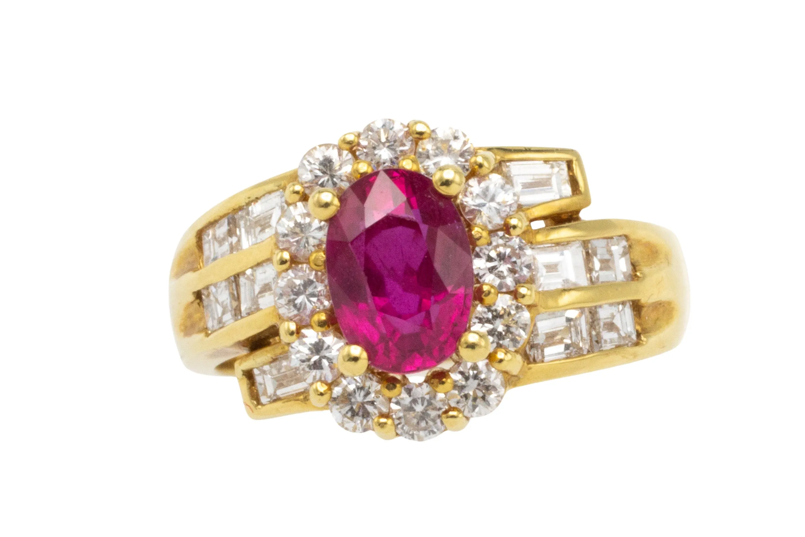 Ruby ring with baguette and brilliant cut diamonds