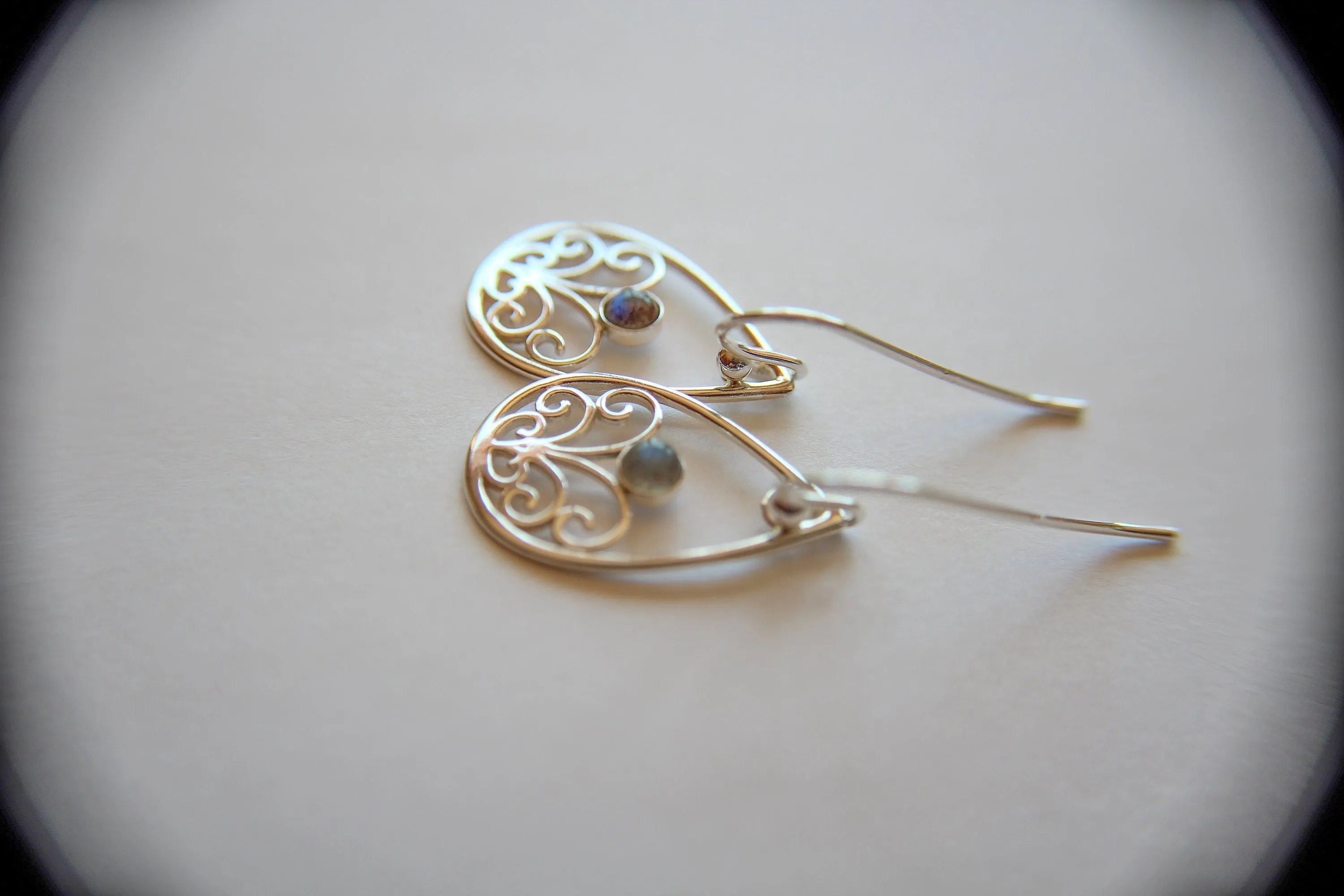 Sterling Silver Filigree Earring, Drop Earring, Labradorite Earrings, Boho Earrings, Simple Chic Earrings, Modern Style Filigree Earring