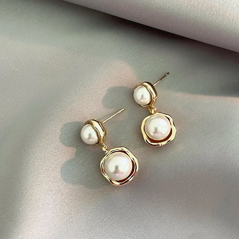 VAIGE Chic Pearl Geometric Drop Earrings in Silver and Gold